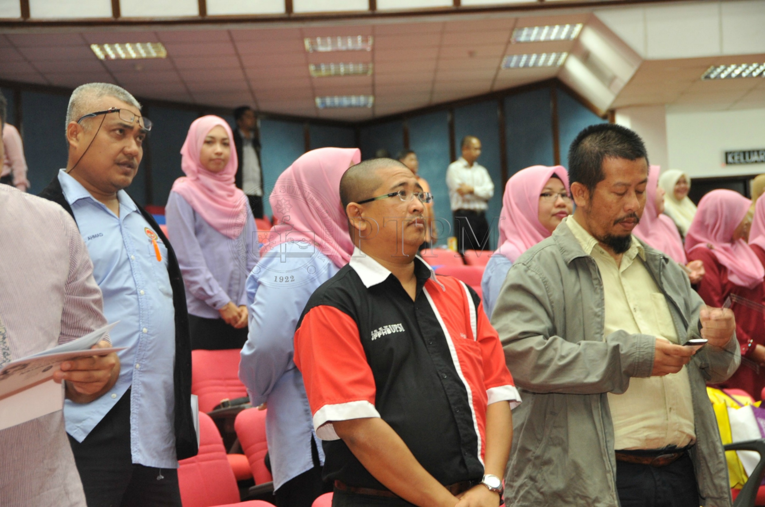 PRO 14 126 KIKPRO 2194